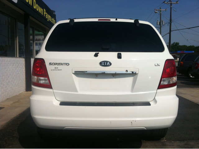 2006 Kia Sorento 4x4 Styleside Lariat