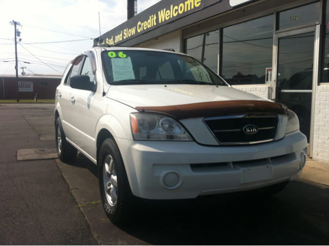 2006 Kia Sorento 4x4 Styleside Lariat