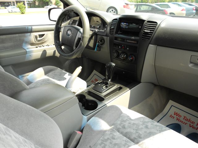 2006 Kia Sorento 4x4 Styleside Lariat