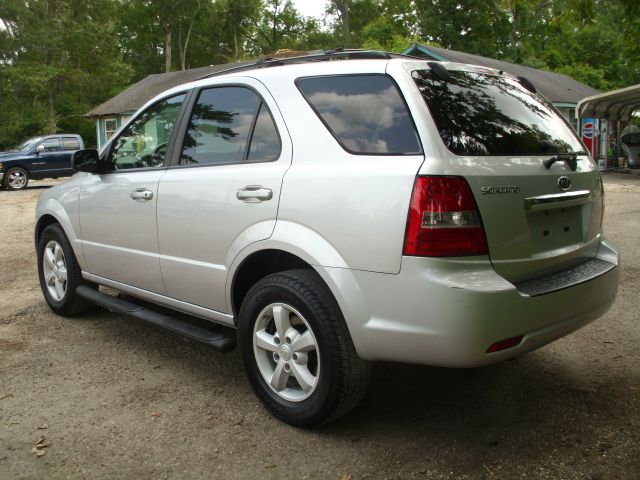 2007 Kia Sorento 4x4 Styleside Lariat