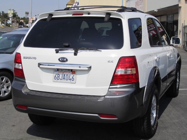 2007 Kia Sorento Crew Cab 126.0 WB 1SC LS Z85