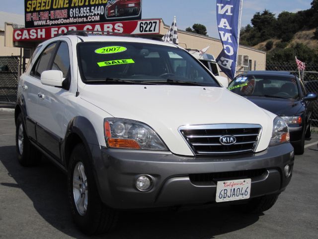 2007 Kia Sorento Crew Cab 126.0 WB 1SC LS Z85