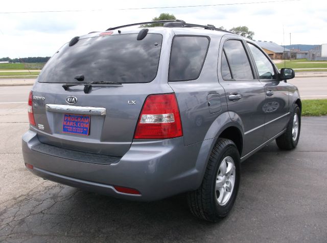 2007 Kia Sorento LS Truck