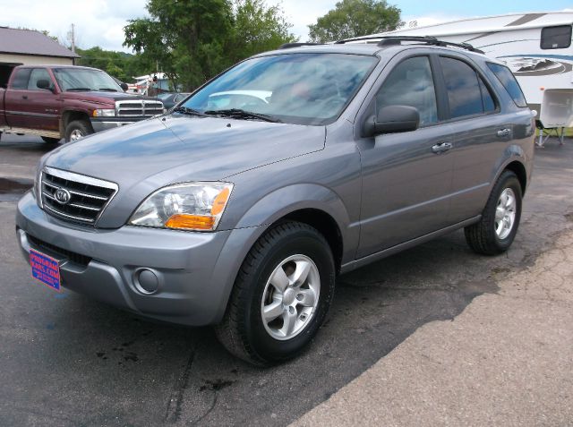 2007 Kia Sorento LS Truck