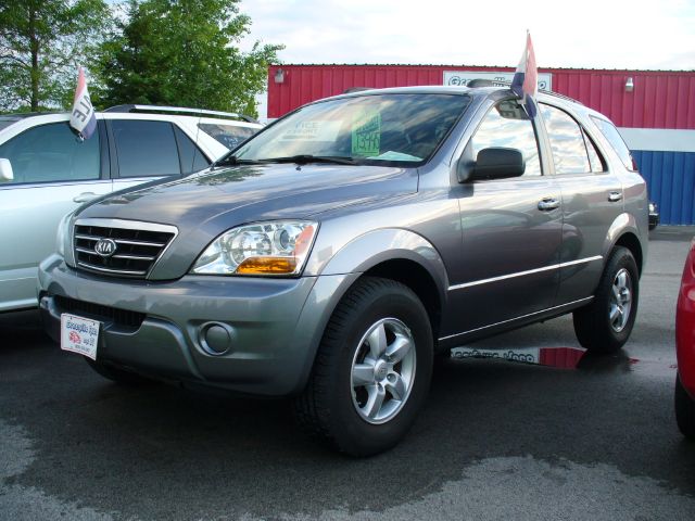 2008 Kia Sorento LS Truck