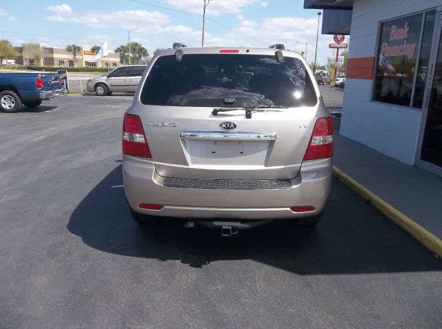 2008 Kia Sorento Base