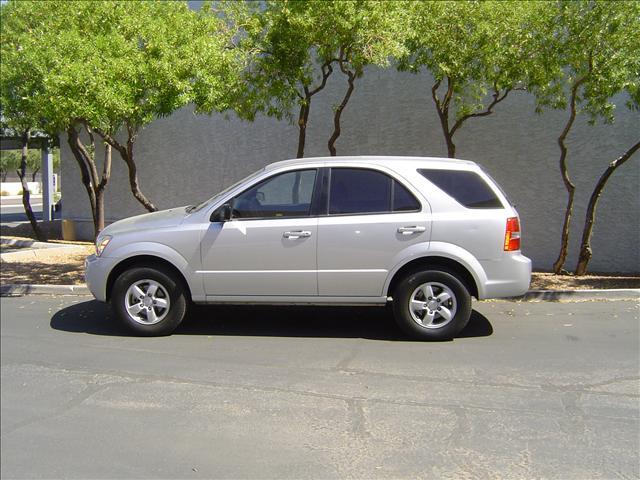 2008 Kia Sorento Elk Conversion Van