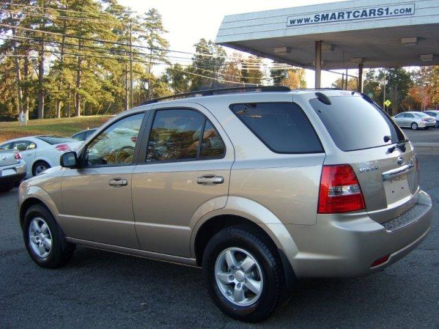 2008 Kia Sorento Elk Conversion Van