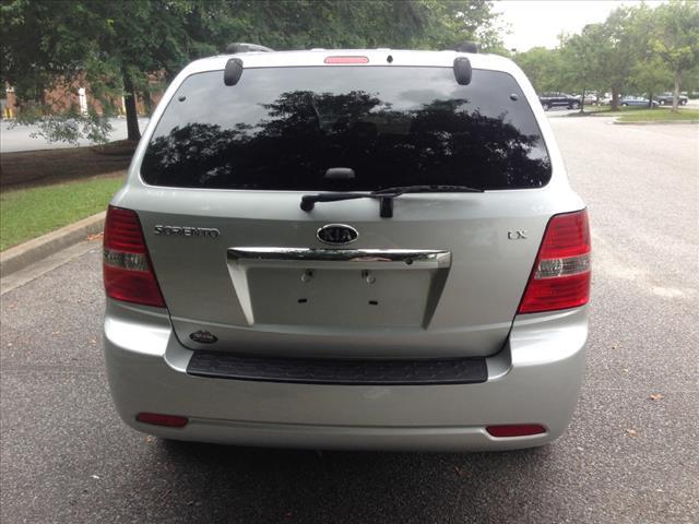 2008 Kia Sorento Elk Conversion Van