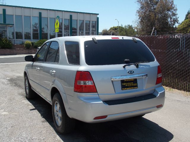 2008 Kia Sorento 4x4 Styleside Lariat