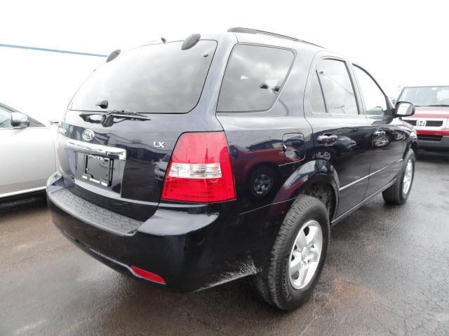 2008 Kia Sorento Elk Conversion Van