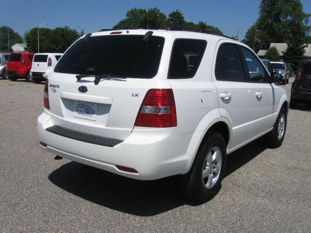 2009 Kia Sorento Elk Conversion Van