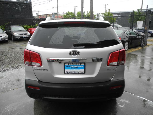 2011 Kia Sorento GT Moonroof