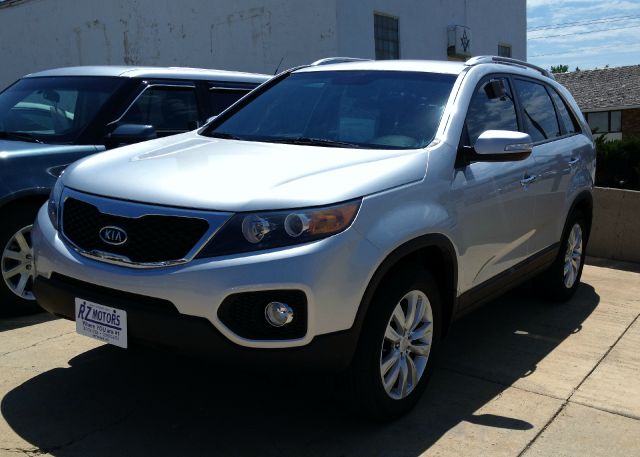 2011 Kia Sorento 4x4 Styleside Lariat