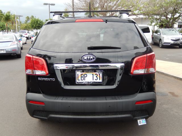 2011 Kia Sorento 4x4 Styleside Lariat