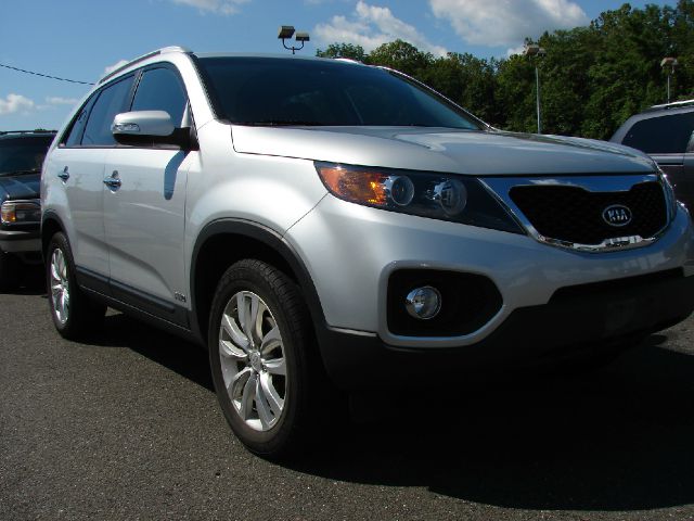 2011 Kia Sorento Touring W 6 Disc