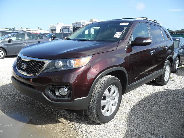 2011 Kia Sorento GL Front-wheel Drive