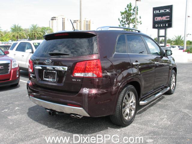 2011 Kia Sorento AWD, REAR DVD, Navigation, 3RD ROW, Mem/heat Seats