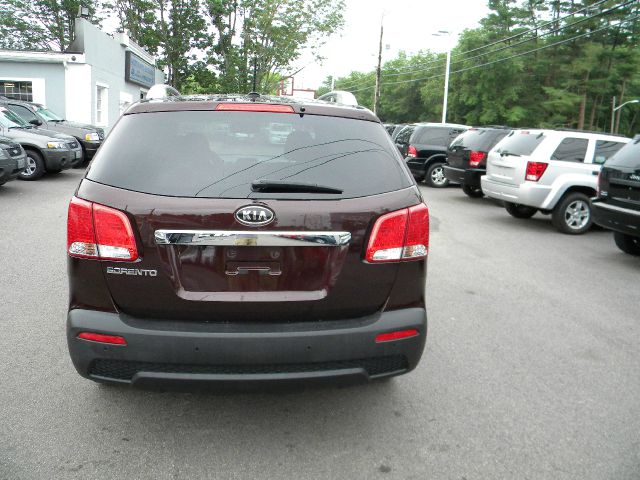 2011 Kia Sorento Elk Conversion Van