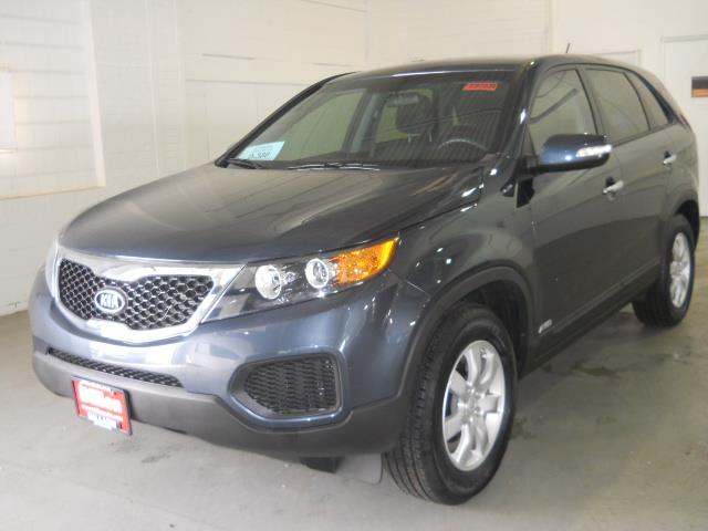 2012 Kia Sorento Elk Conversion Van