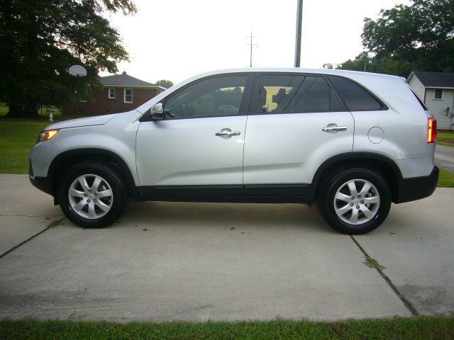 2012 Kia Sorento 4x4 Styleside Lariat