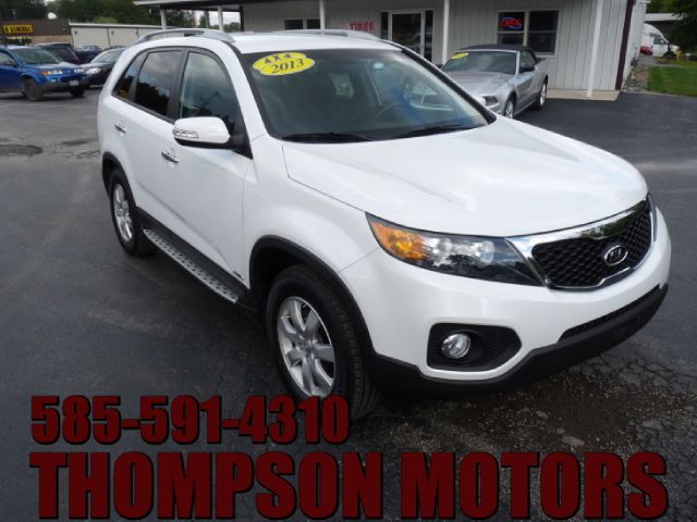 2013 Kia Sorento LS Truck