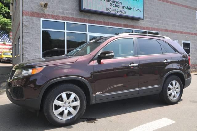 2013 Kia Sorento Elk Conversion Van