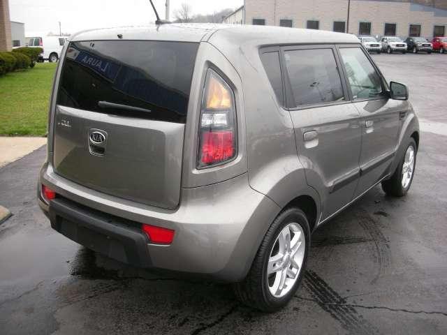 2010 Kia Soul LT ONE Owner