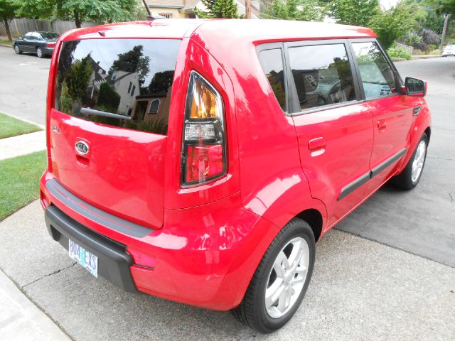 2010 Kia Soul SAND