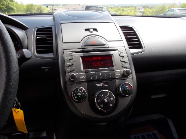 2011 Kia Soul XL Reg Cab