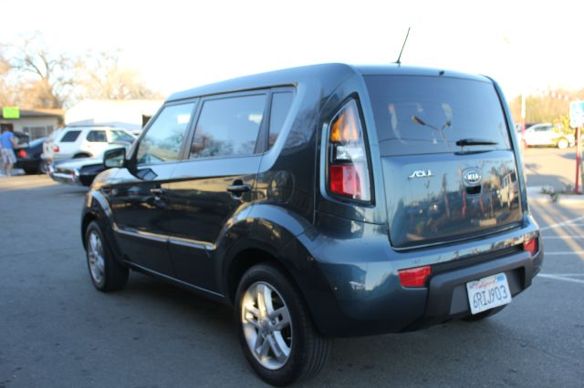 2011 Kia Soul XL Reg Cab