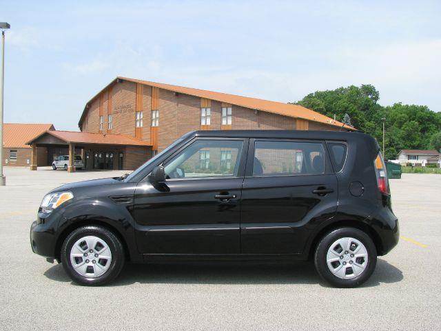 2011 Kia Soul T6 AWD Moon Roof Leather