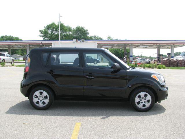 2011 Kia Soul T6 AWD Moon Roof Leather