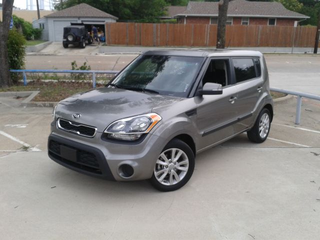 2012 Kia Soul XL Reg Cab