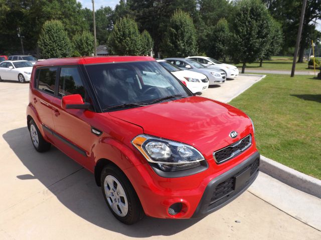 2013 Kia Soul Base