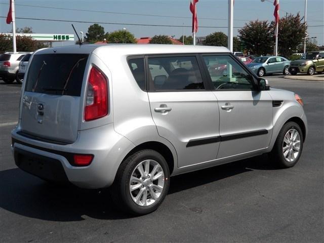 2013 Kia Soul XL Reg Cab