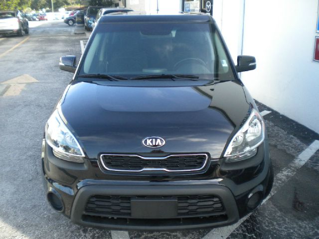 2013 Kia Soul XL Reg Cab