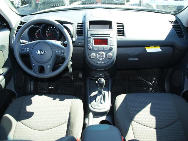 2013 Kia Soul Base