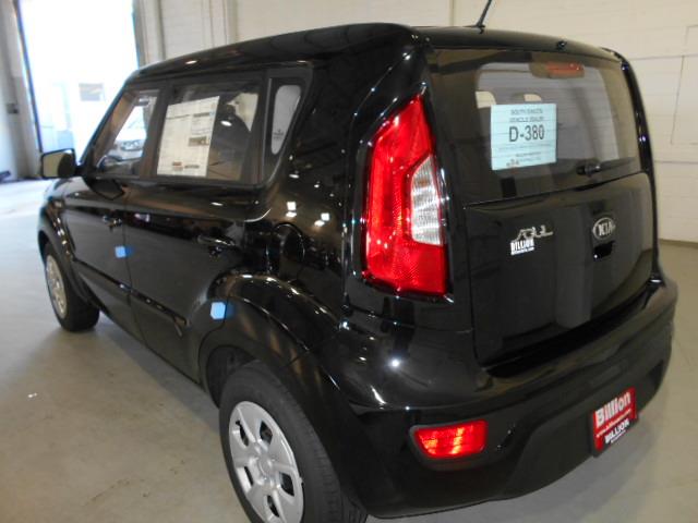 2013 Kia Soul Base