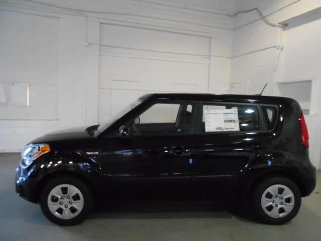 2013 Kia Soul Base