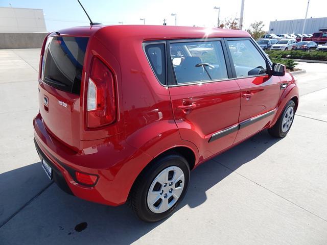 2013 Kia Soul Base