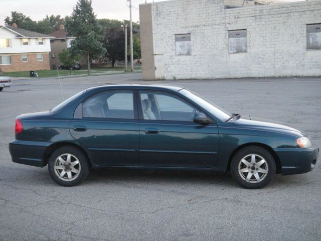 2002 Kia Spectra Touring W/nav.sys