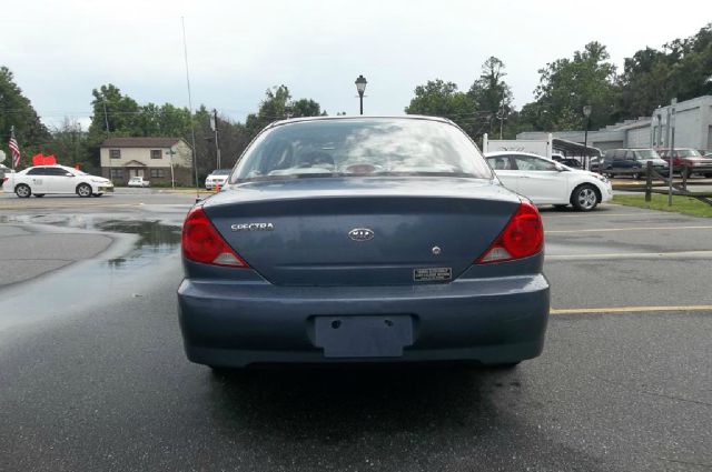 2002 Kia Spectra Base