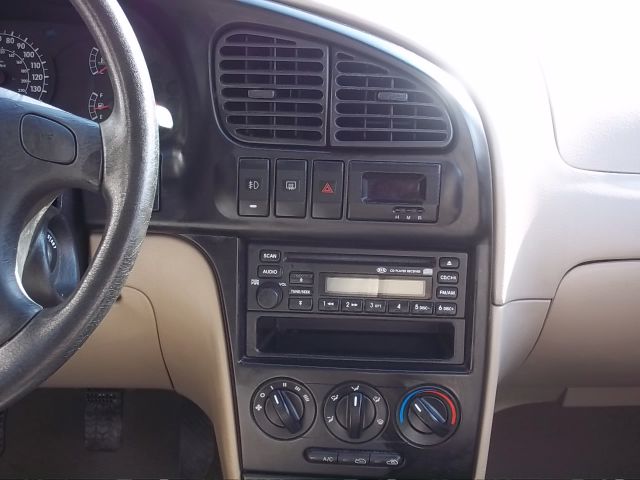 2003 Kia Spectra Touring W/nav.sys