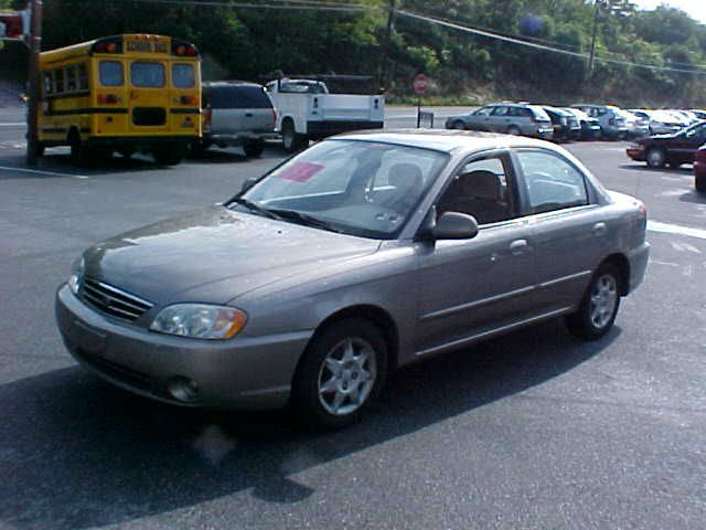 2003 Kia Spectra Base