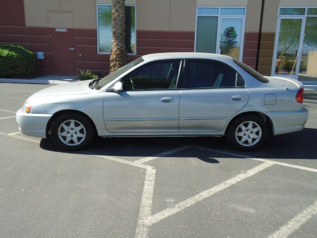 2003 Kia Spectra Base