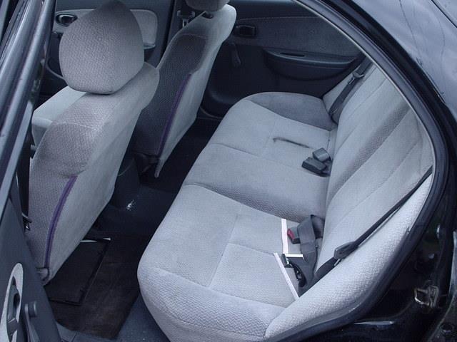 2003 Kia Spectra Base