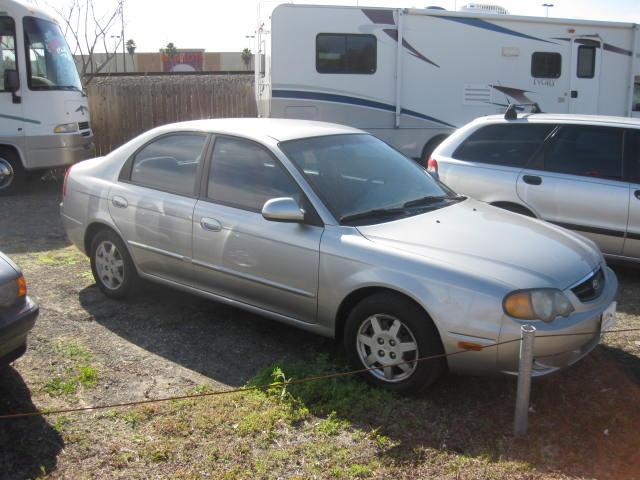 2003 Kia Spectra XLS