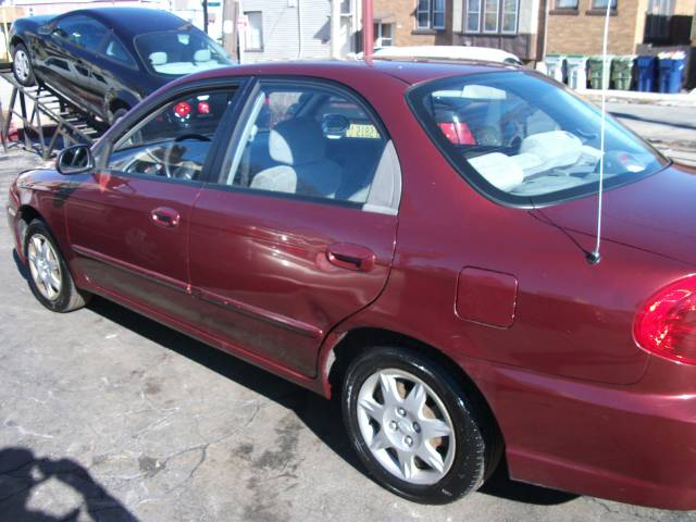 2003 Kia Spectra 24 Box