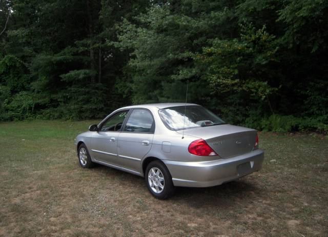 2003 Kia Spectra Touring W/nav.sys